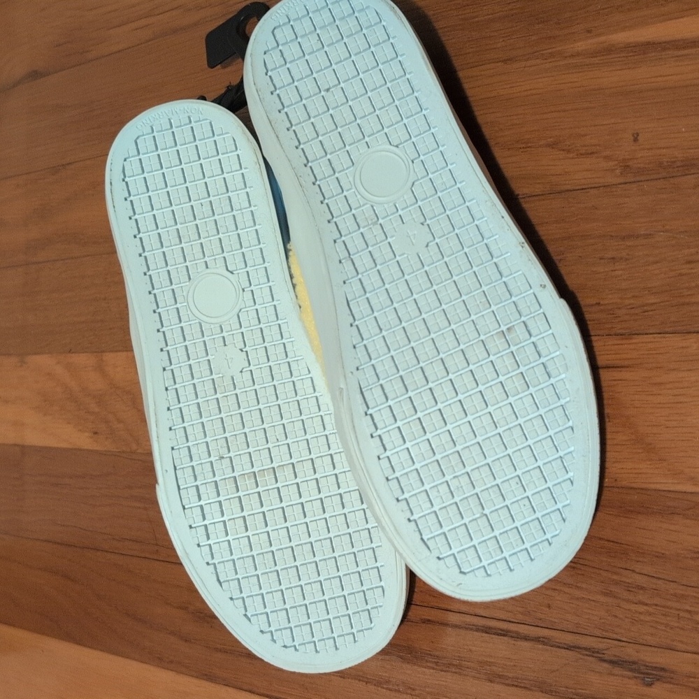 NWT Nickelodeon SpongeBob and Patrick Kids Slip-On Sneakers - Yellow and Pink - Picture 3 of 7